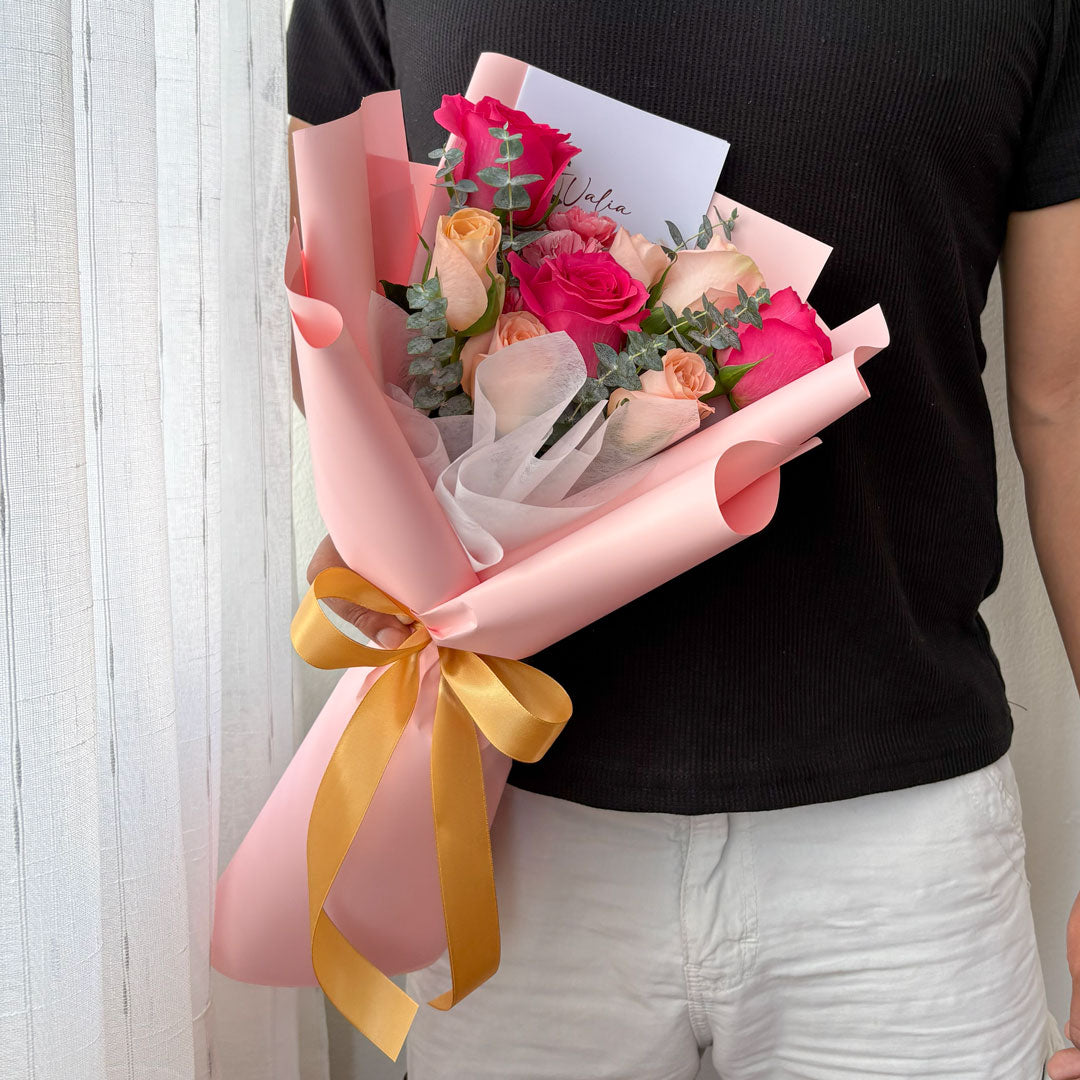 RAMO 8 ROSAS ROSADAS